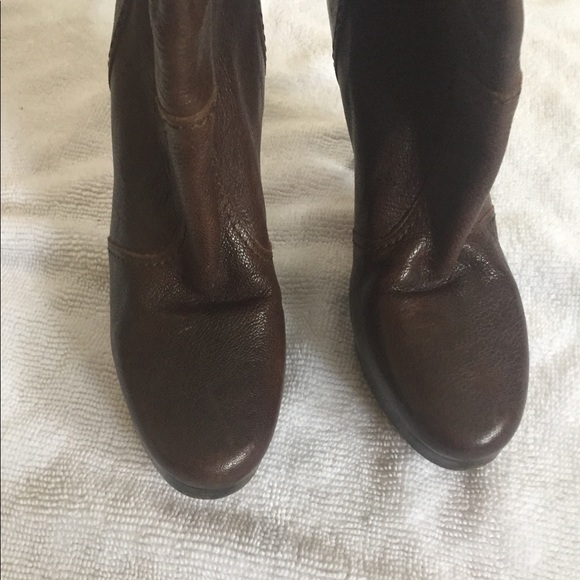 Brown leather Michael Kors boots - Picture 5 of 8